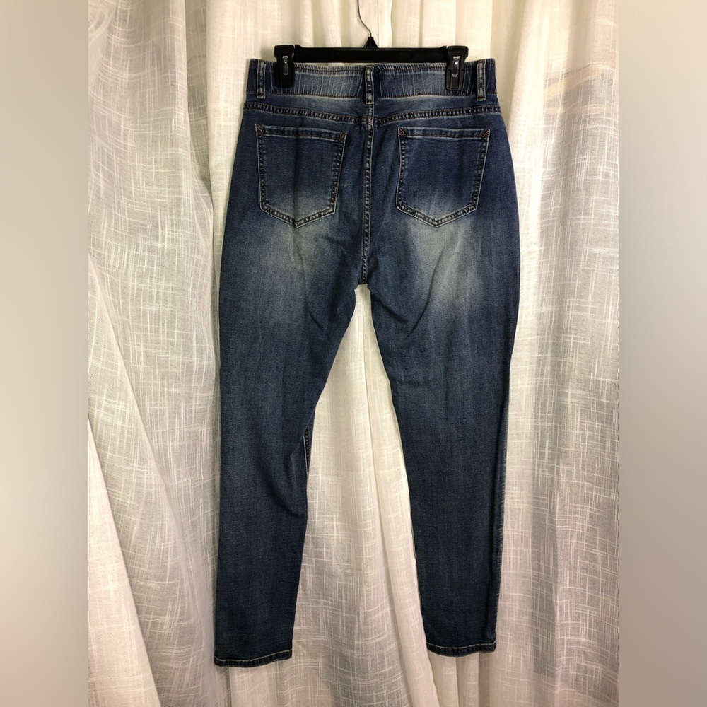 VENUS High-Rise Slim Jeans in Washed Blue size 8 NWT - Picture 6 of 6